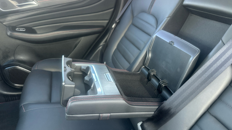 MG Hs 1.5 T-GDI PHEV Exclusive 5dr Auto Hatchback